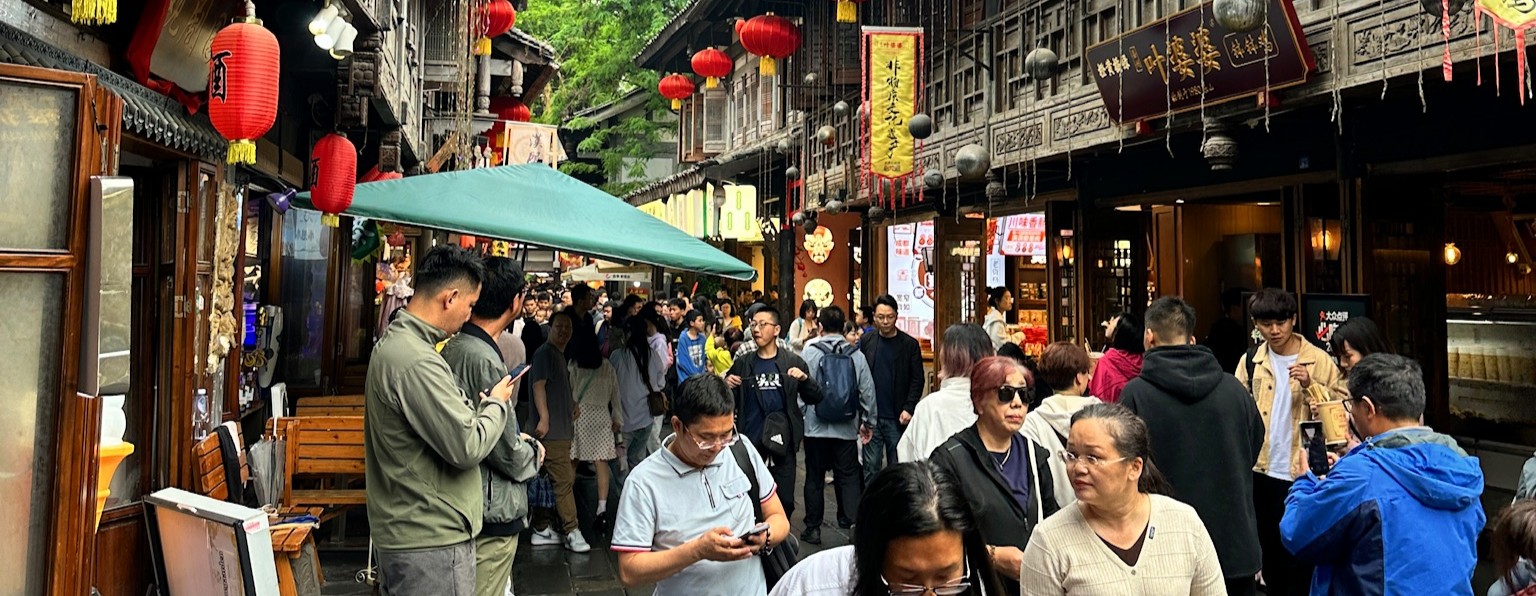 China Chengdu Jinli Pedestrian Street 