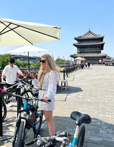 xi'an city wall by bike